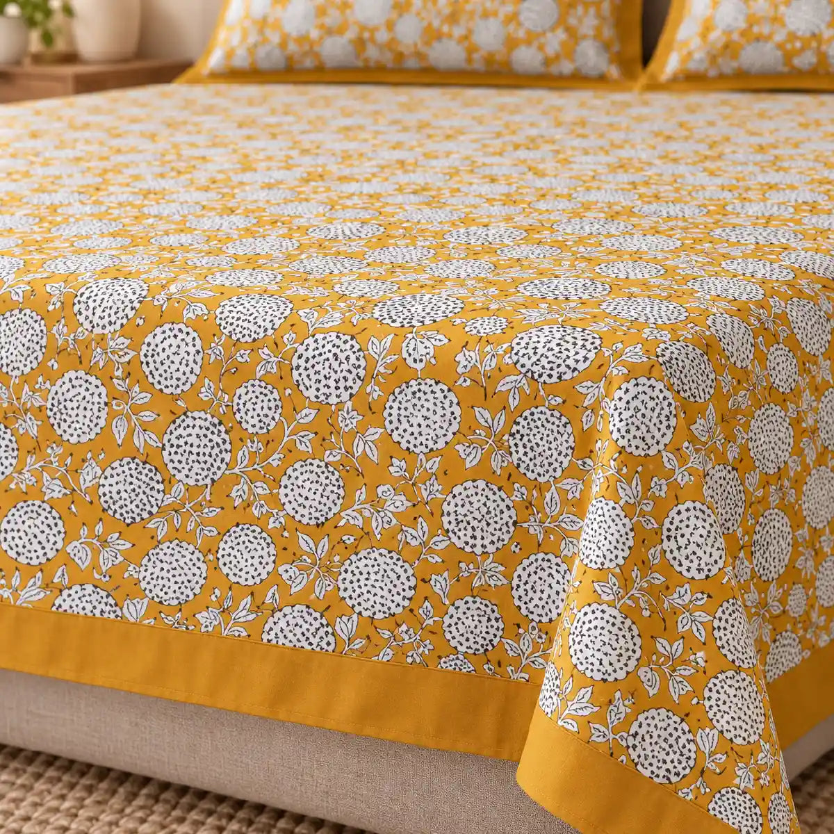 Sanganeri Hand Block Print Bedsheet with 2 Pillow Covers