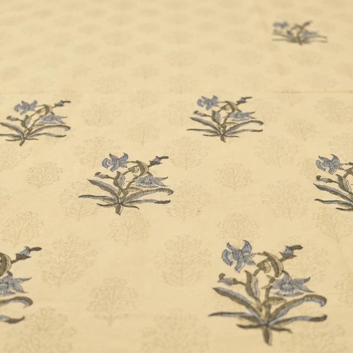 Cream Floral Bedsheet
